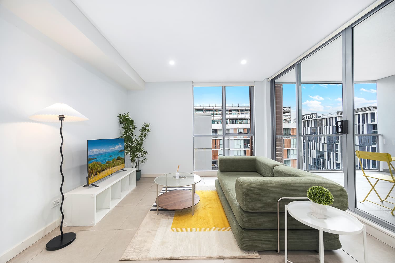 apartment in Mascot